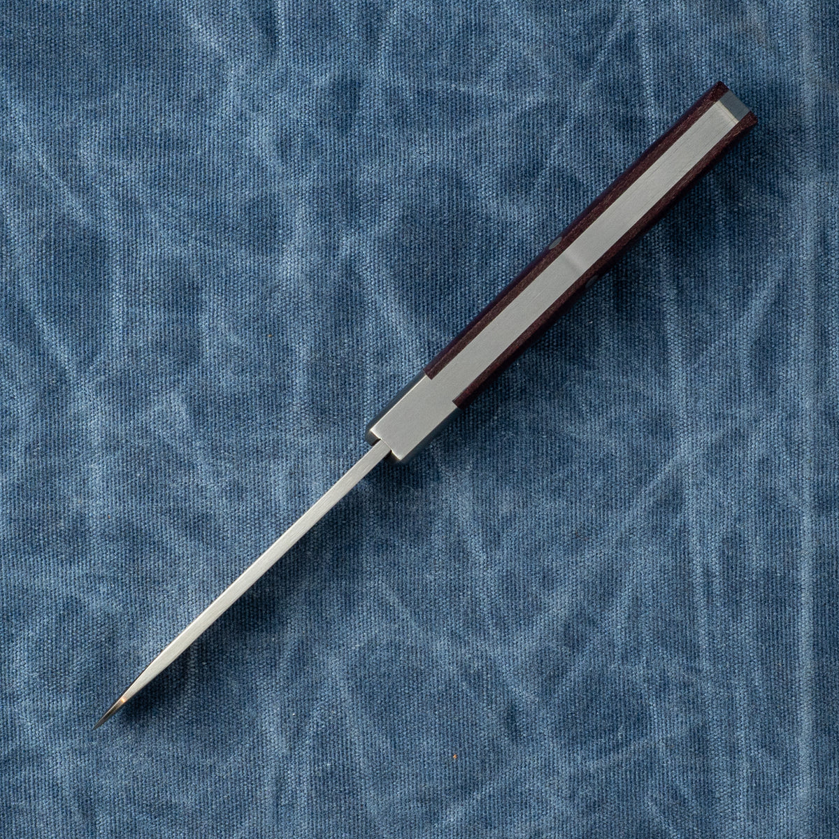 COFFIN - BURGUNDY CANVAS MICARTA