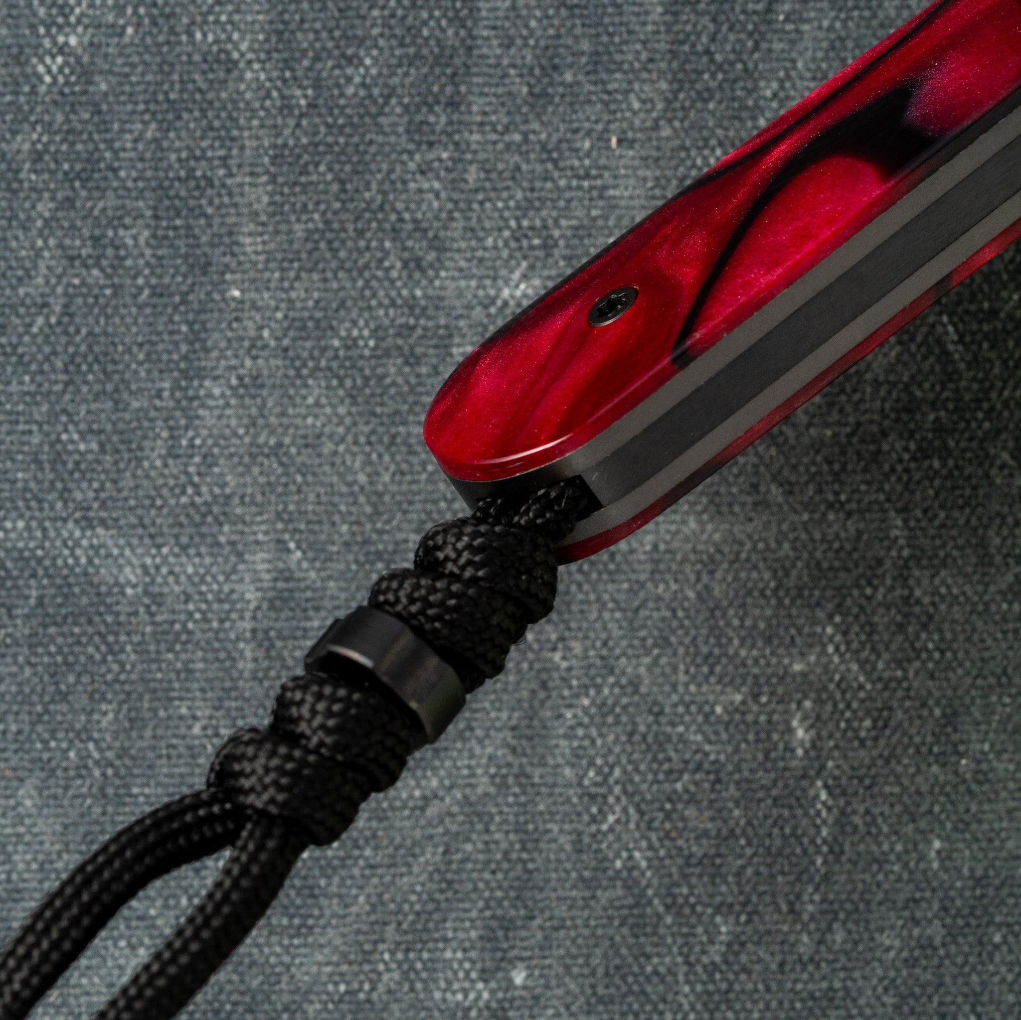 BACKWOODS FIXEDC - KIRINITE TRUE BLOOD BELT SATIN D.L.C.