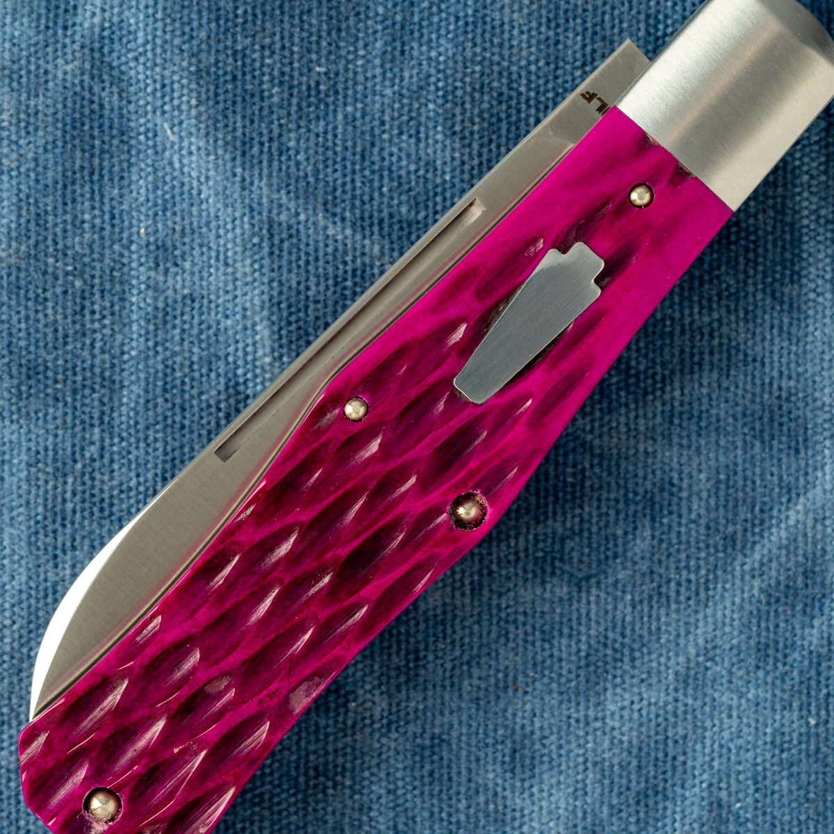 COFFIN - JIGGED PURPLE BONE