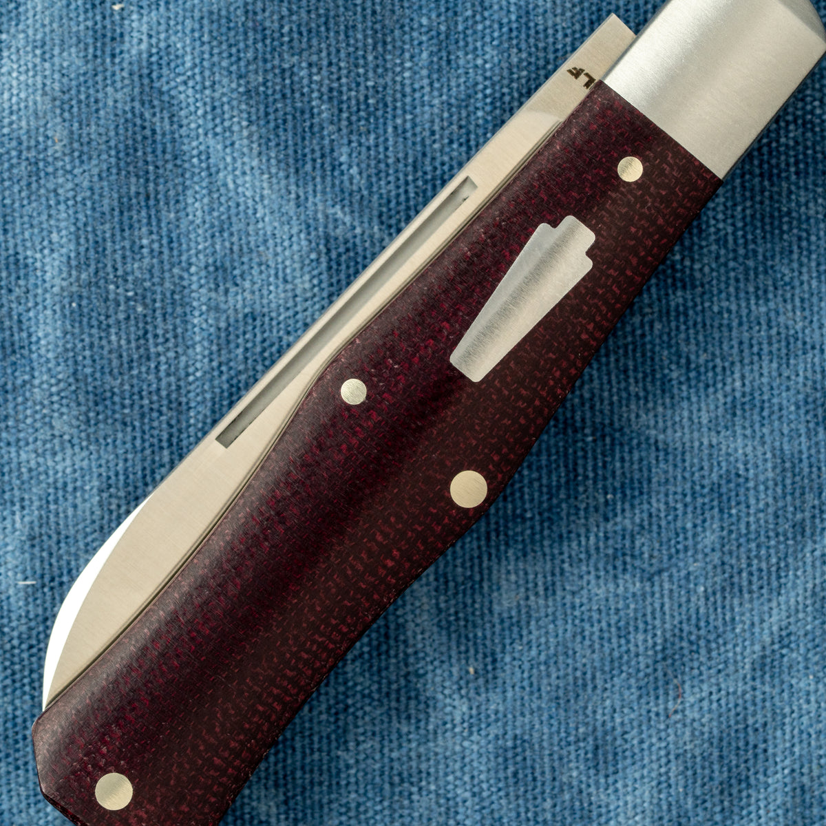 COFFIN - BURGUNDY CANVAS MICARTA