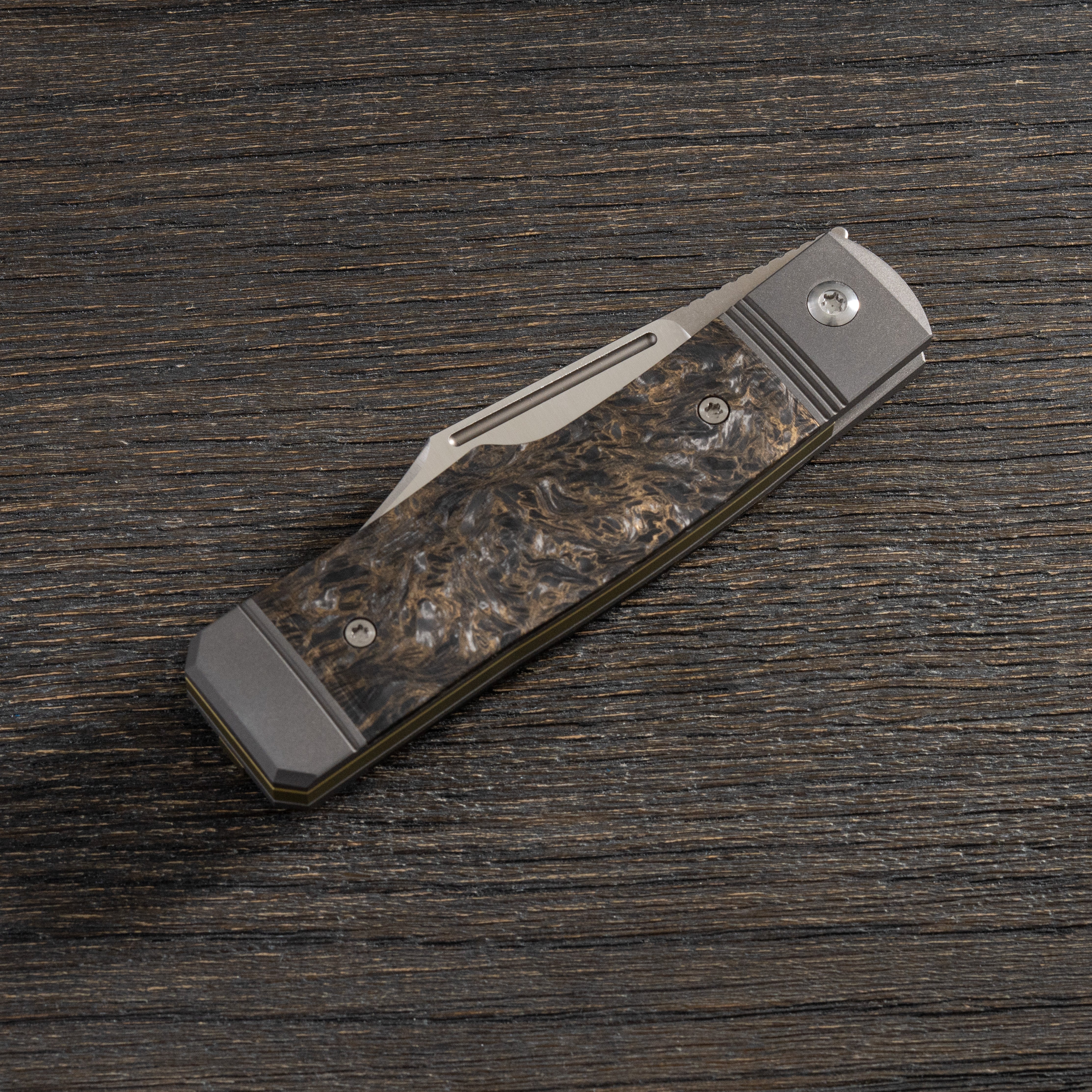 Gunslinger Jack - Fat Carbon Dark Matter Gold