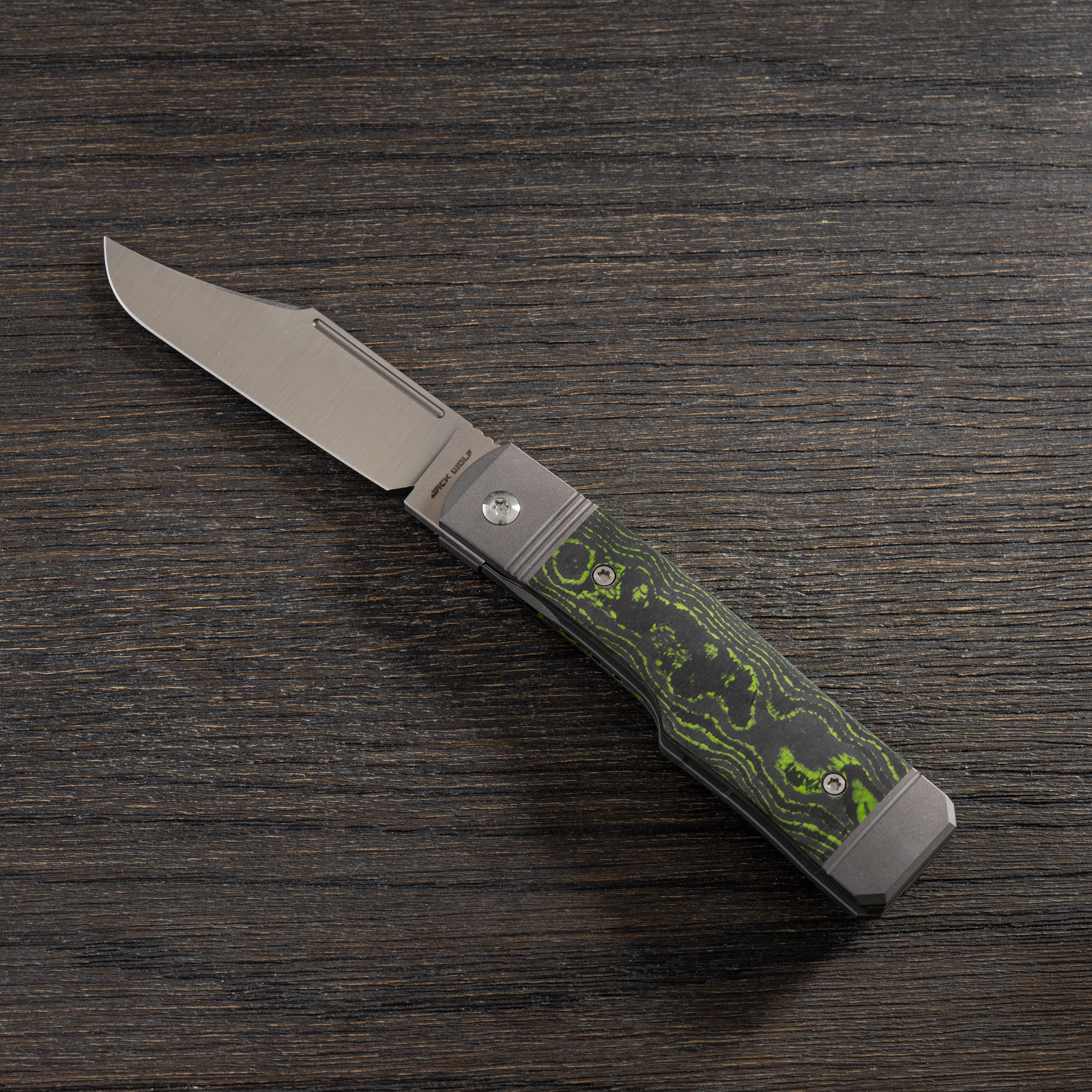 Gunslinger Jack - CamoCarbon Toxic Green