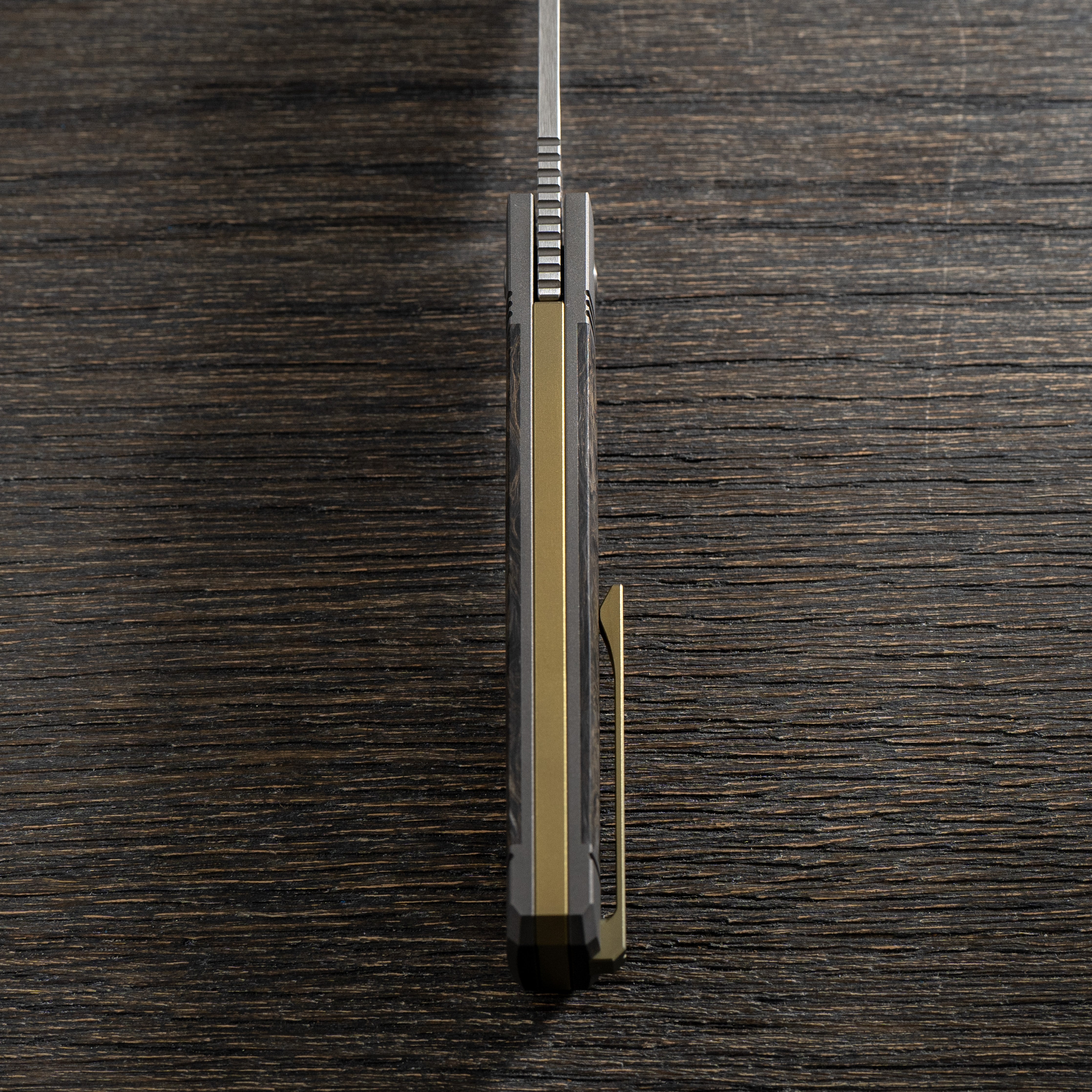 Gunslinger Jack - Fat Carbon Dark Matter Gold Hand Satin