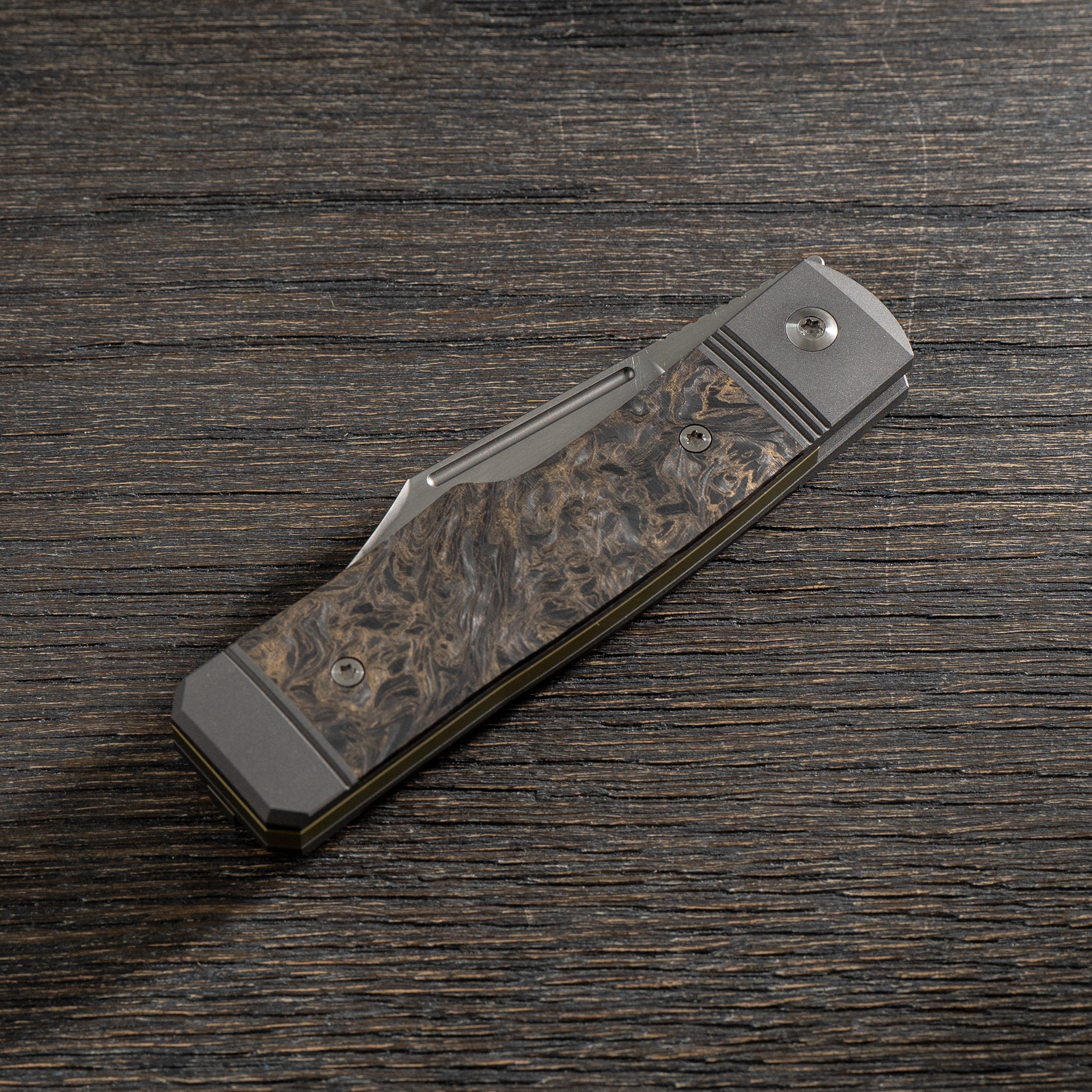 Gunslinger Jack - Fat Carbon Dark Matter Gold Hand Satin