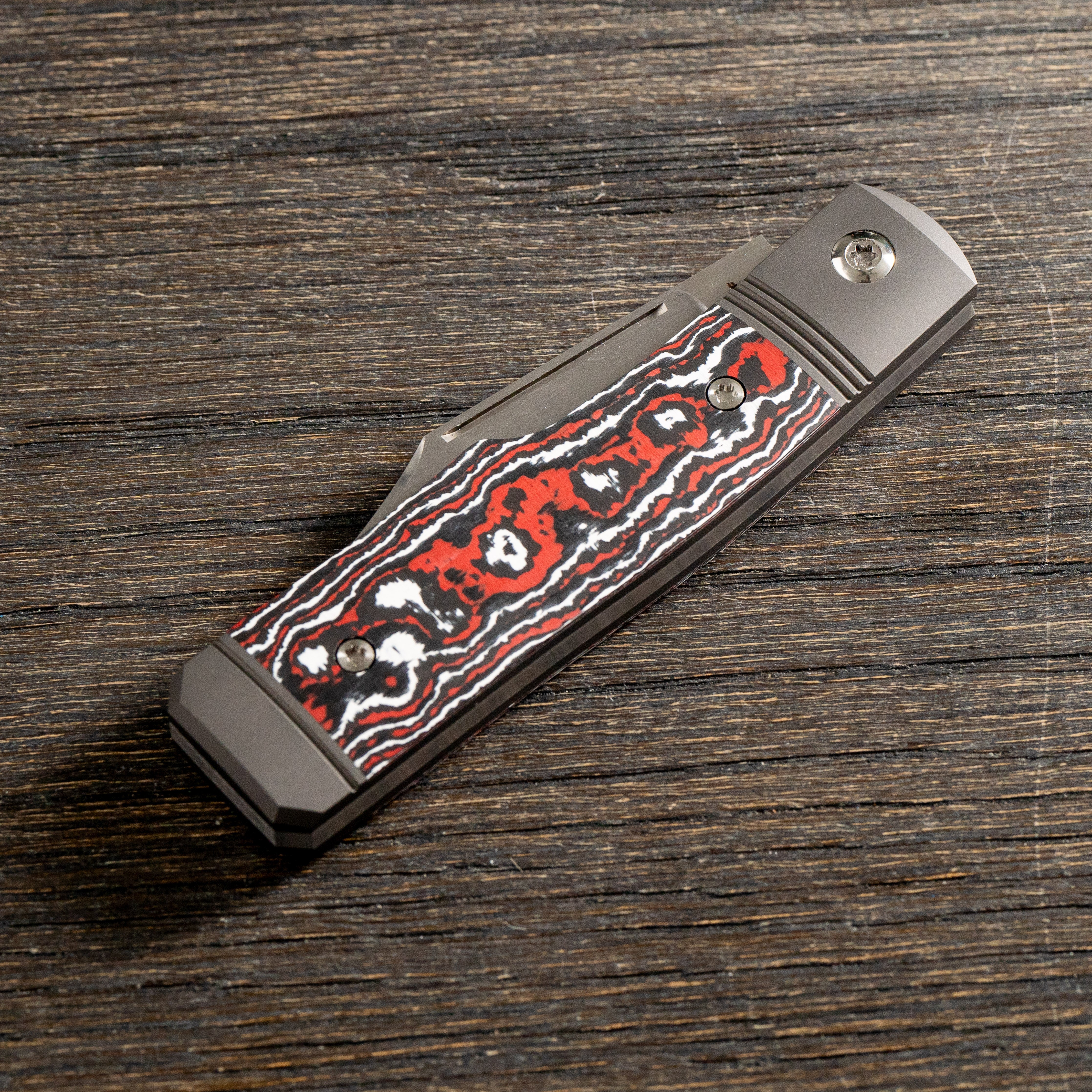 Sharpshooter Jack - Fat Carbon Snowfire Hand Satin