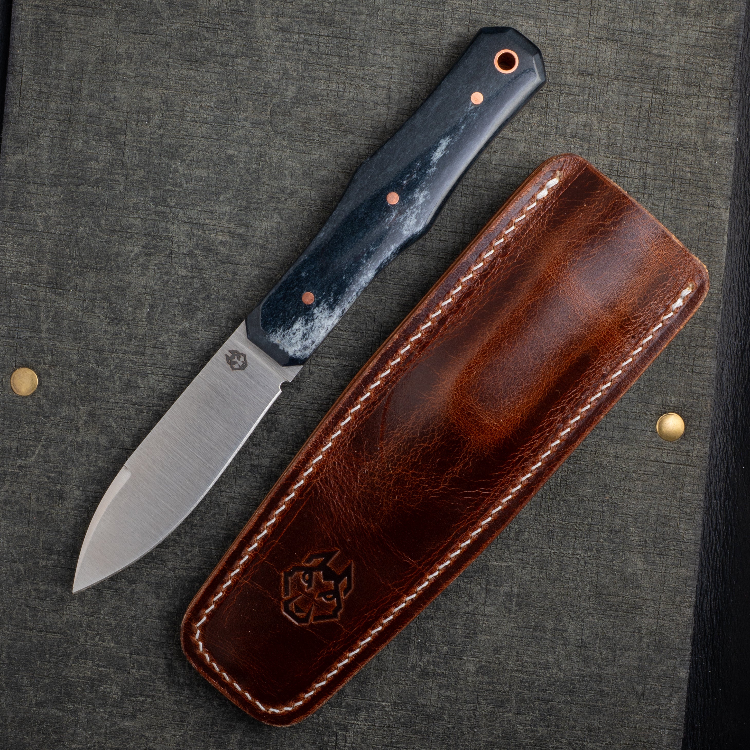 Vampire Hunter - Smooth Black Bone