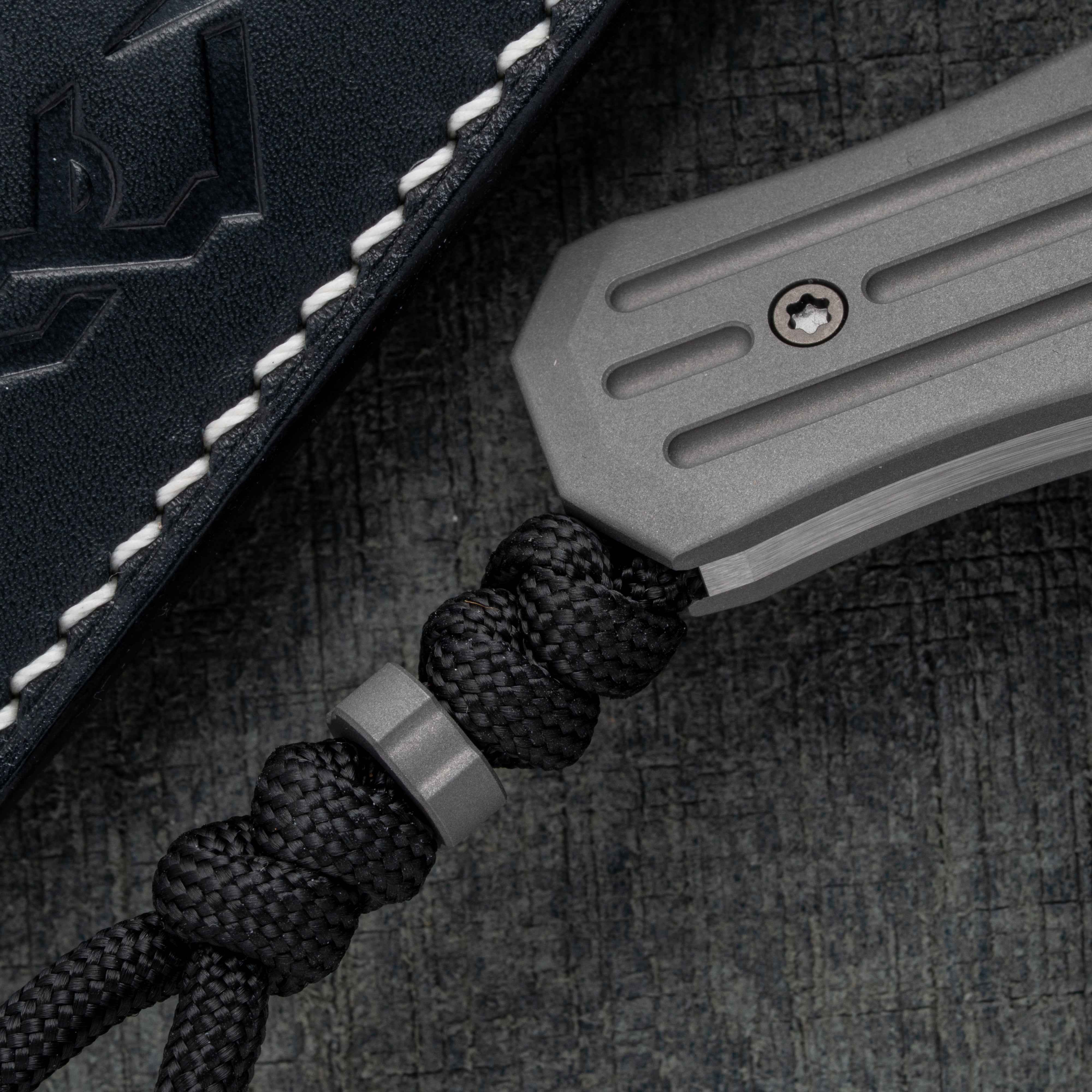 Vampire FIXedc - Titanium Fluted Hand Satin