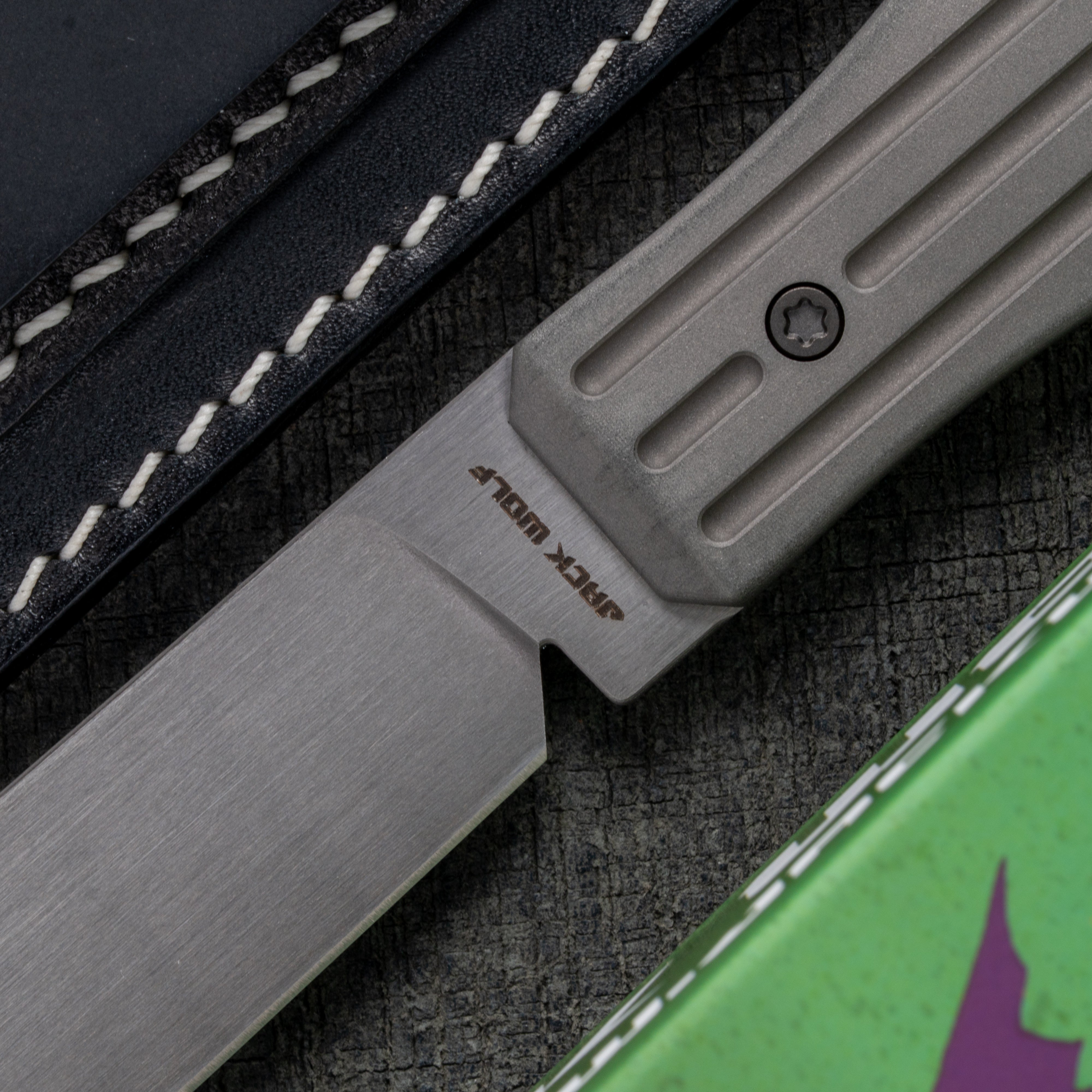 Vampire FIXedc - Titanium Fluted Hand Satin