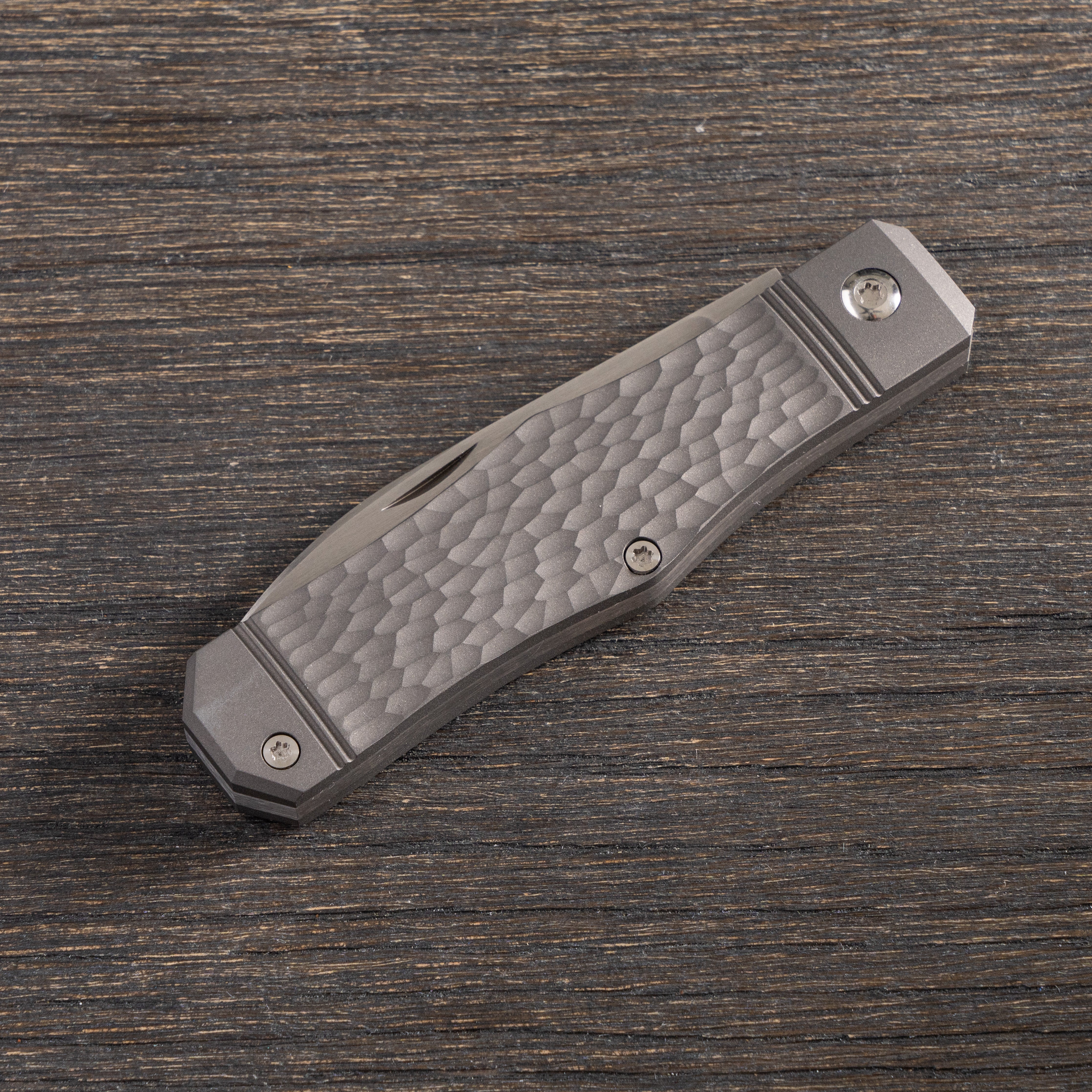 Vampire Jack - Titanium Jigged Hand Satin