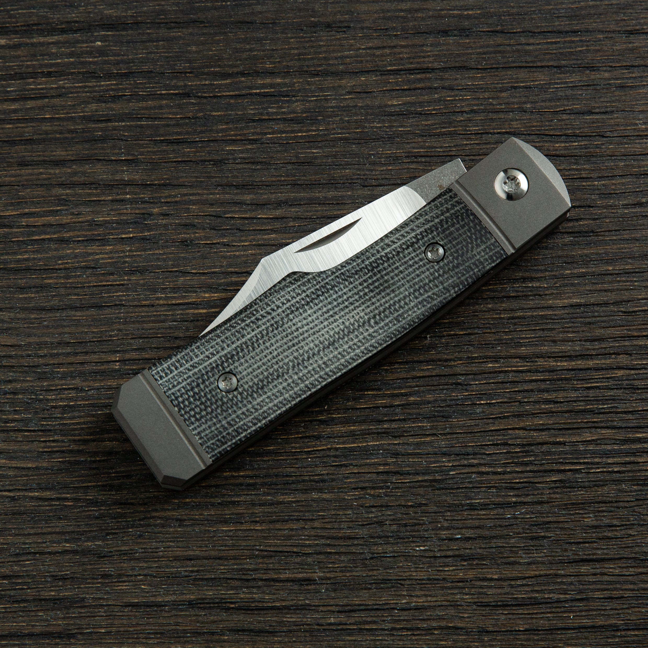 Sharpshooter Jack - Black Canvas Micarta