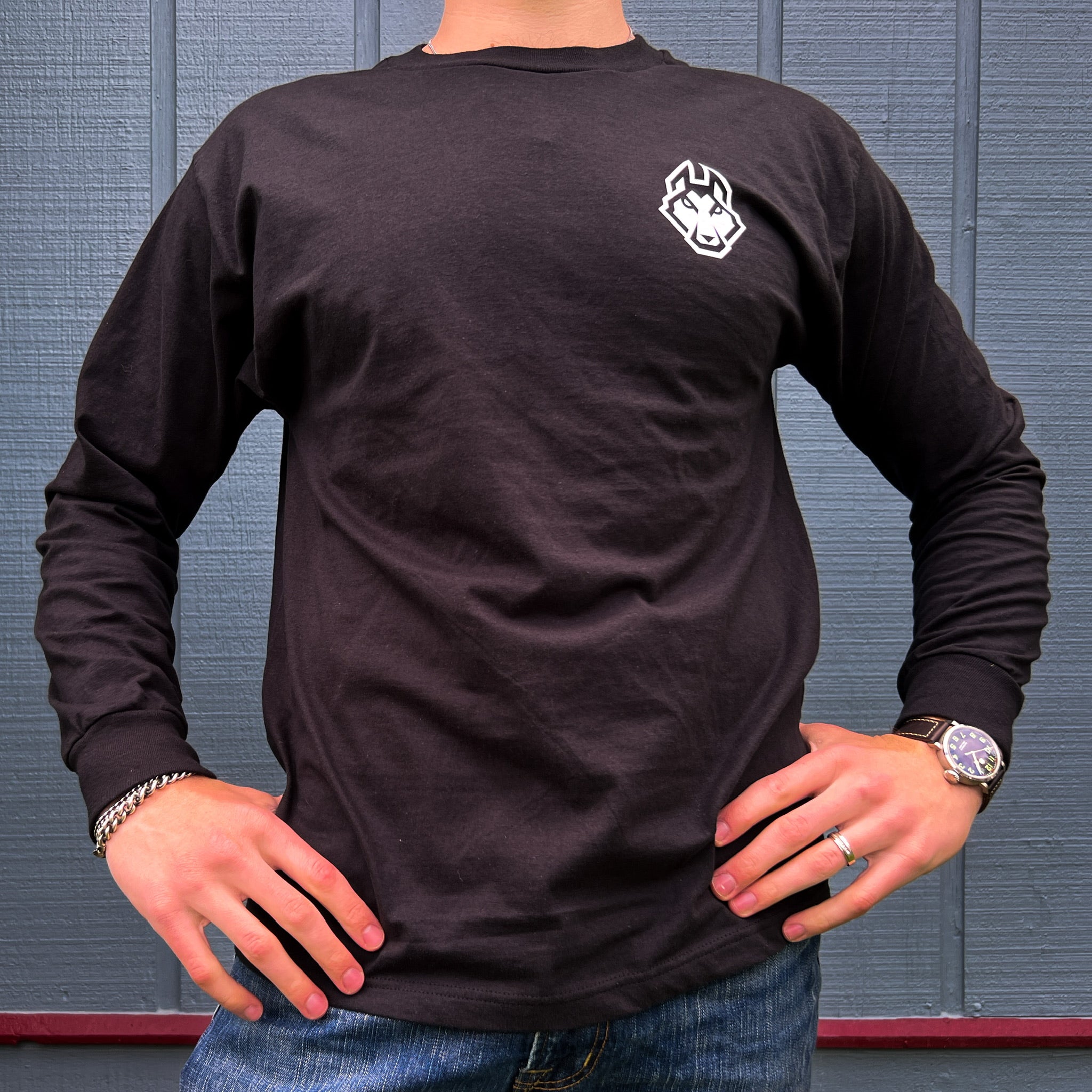 T-Shirt Long Sleeve - White on Black