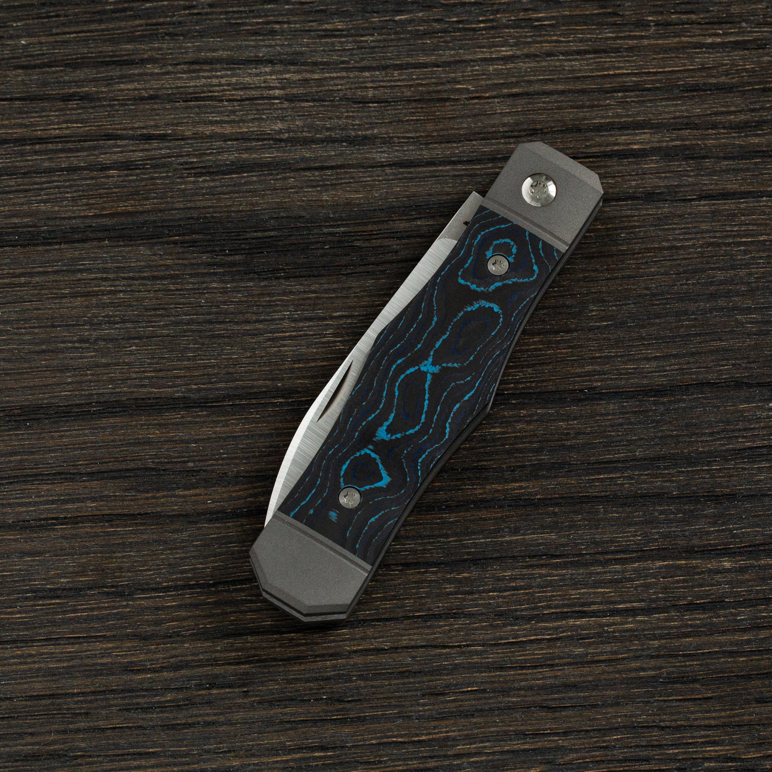 Vampire Jack - CamoCarbon Pacific Blue