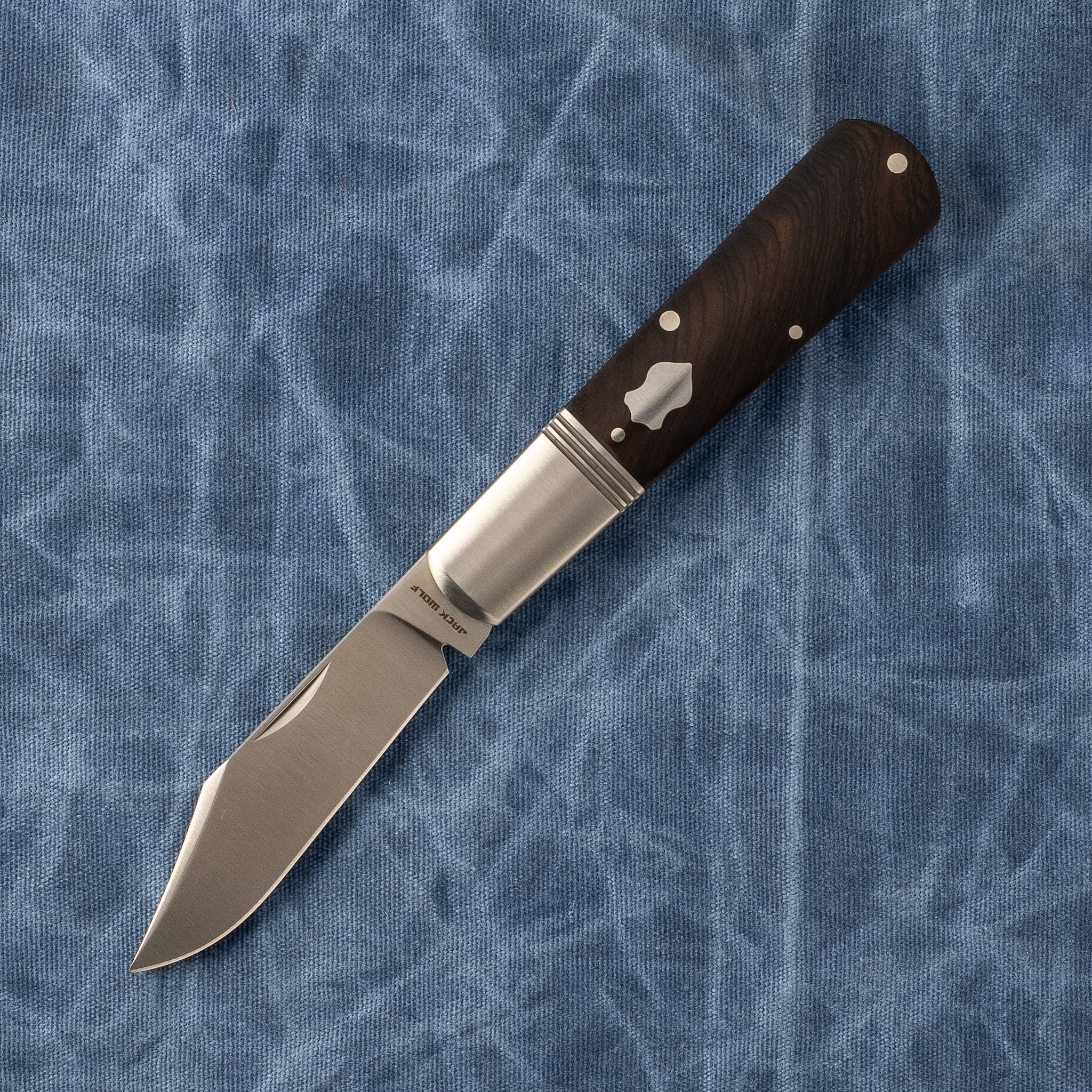 GATEWAY BARLOW - EBONY WOOD