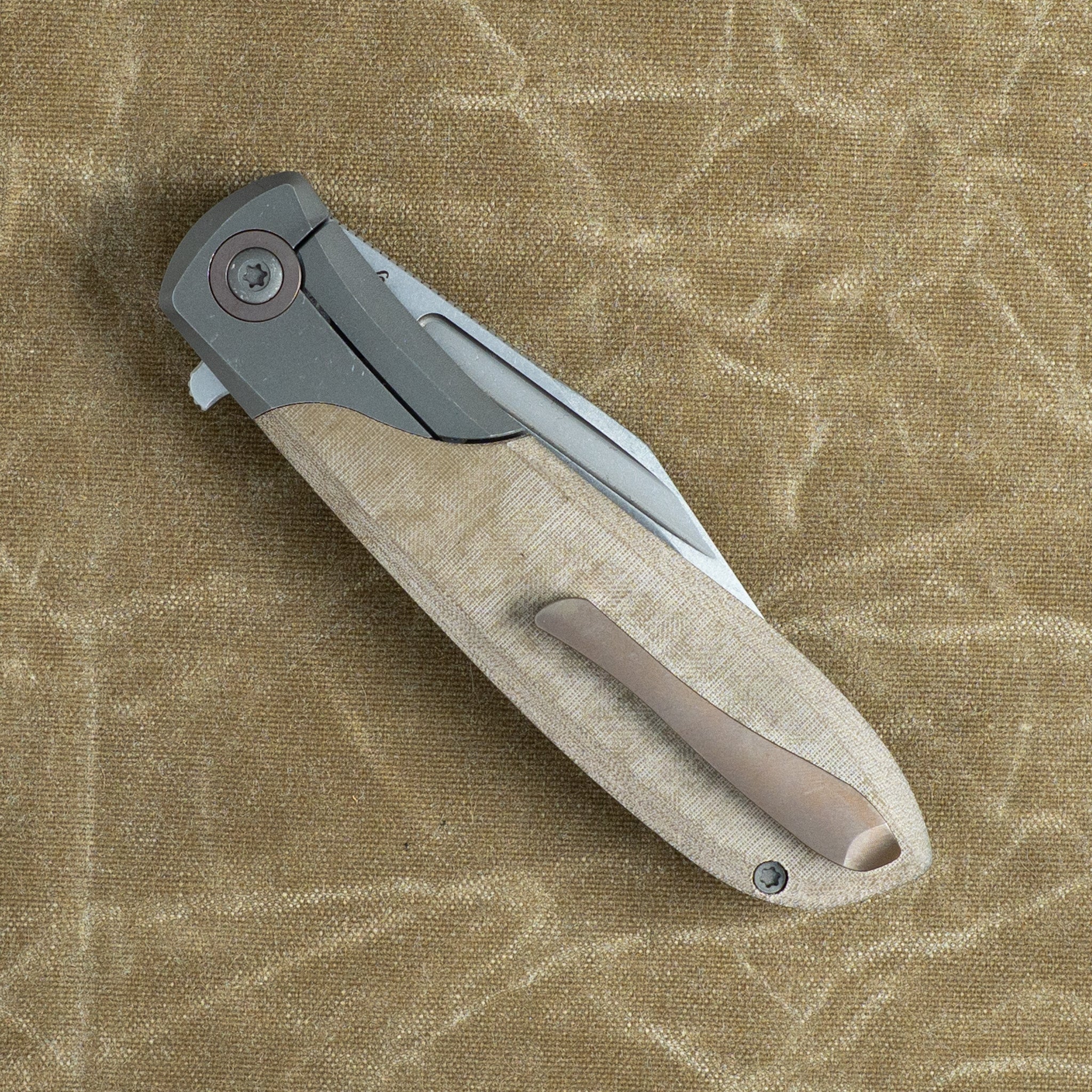 SCUFFLE - GREEN LINEN MICARTA STONEWASH