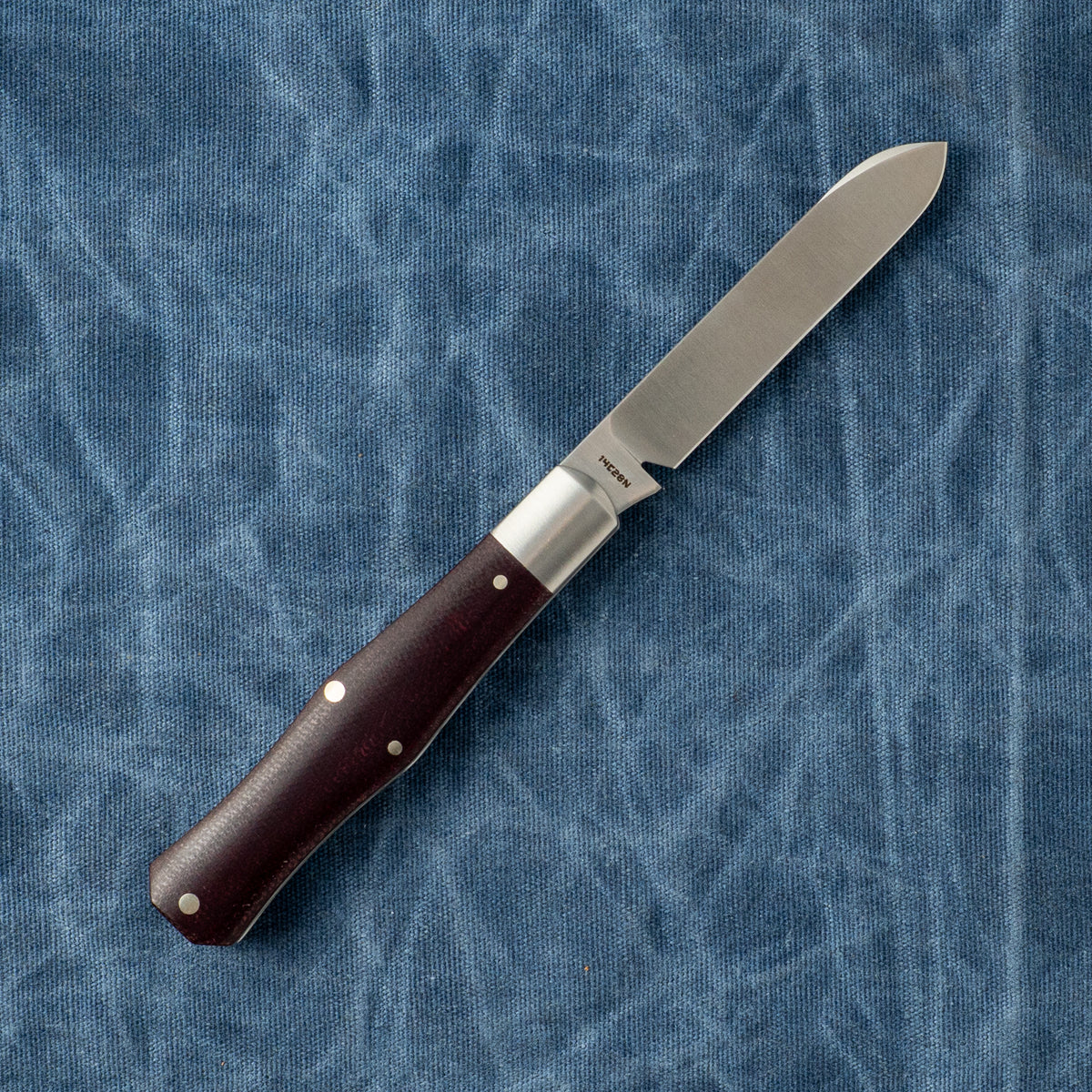 COFFIN - BURGUNDY CANVAS MICARTA