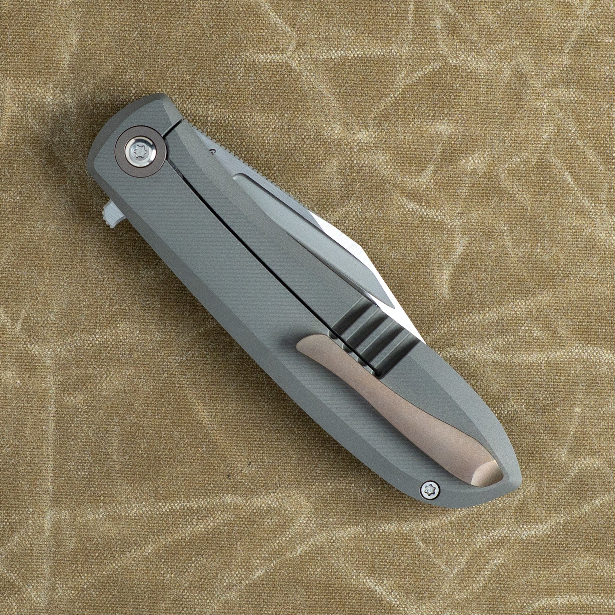 SCUFFLE - TITANIUM MICRO MILLED