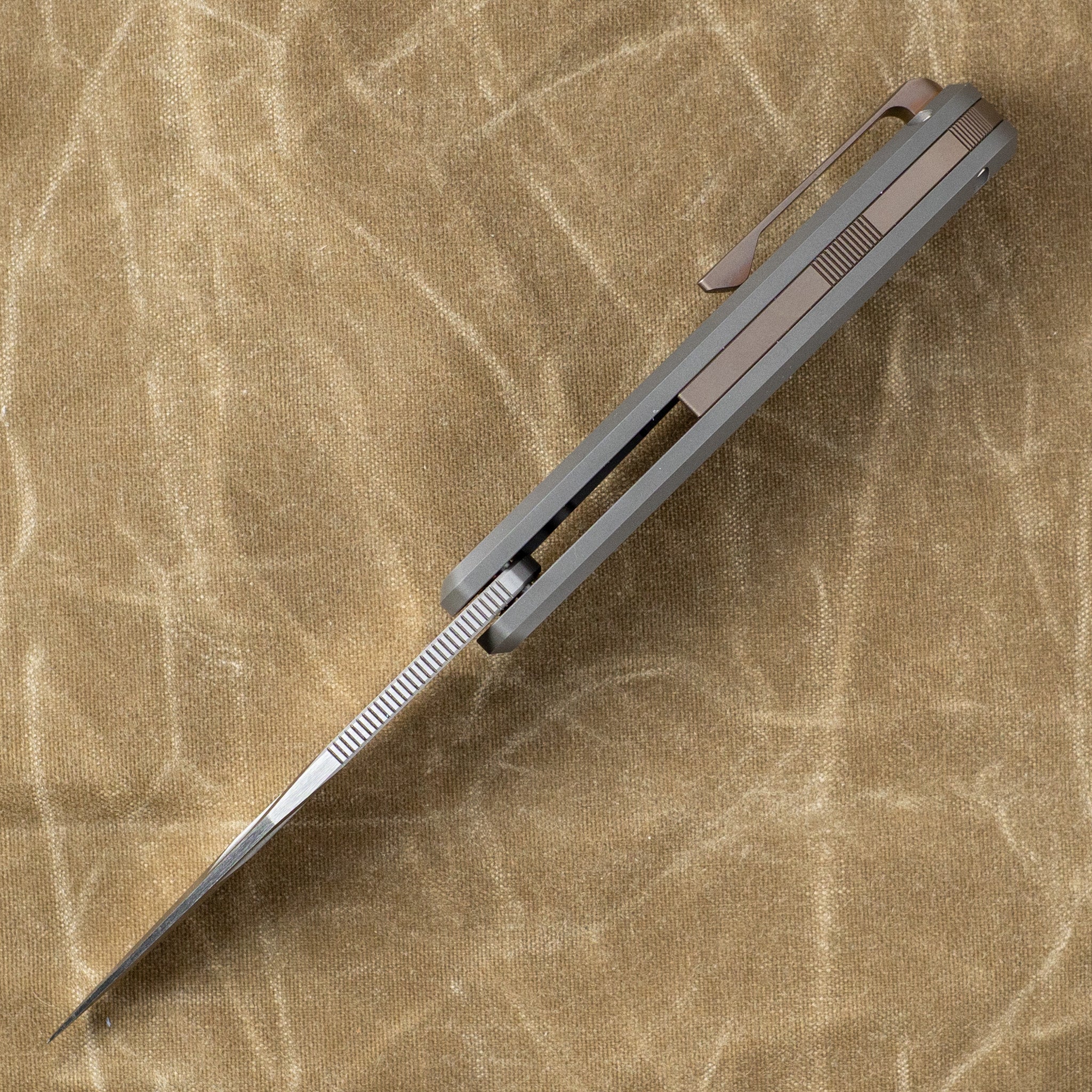 SCUFFLE - TITANIUM MICRO MILLED