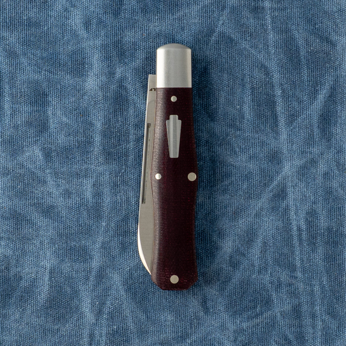 COFFIN - BURGUNDY CANVAS MICARTA