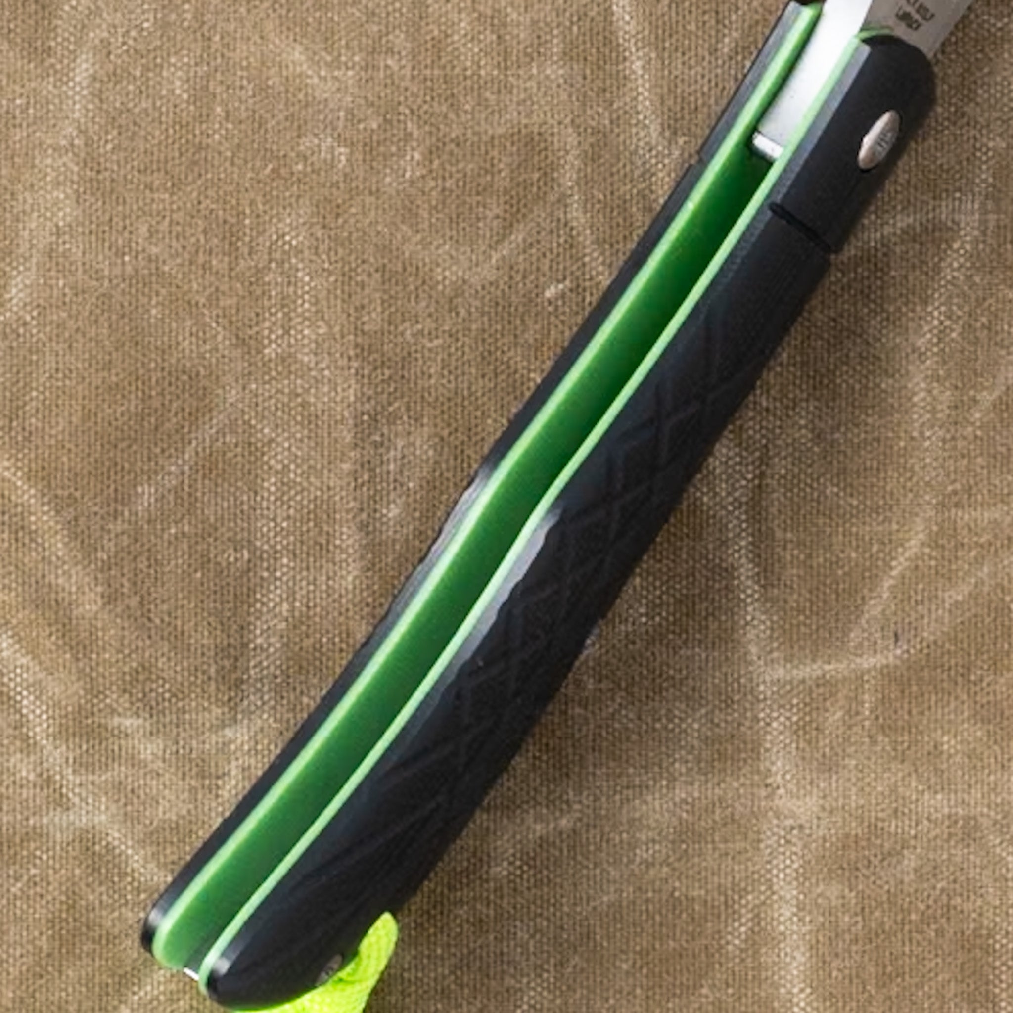 TIMBER JACK - BLACK G10 CROSS HATCH 2