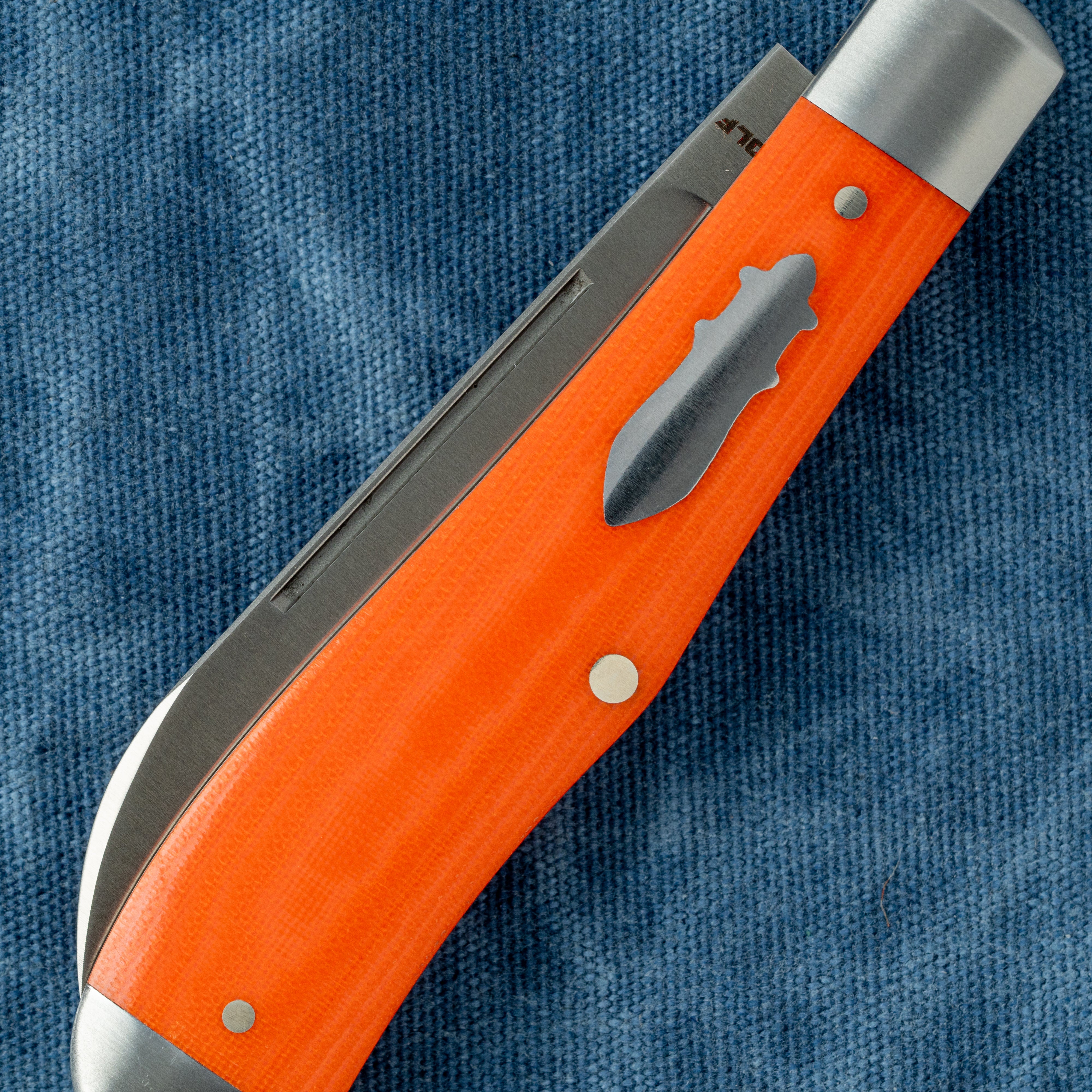 EUREKA - VIBE BENGAL ORANGE LINEN MICARTA