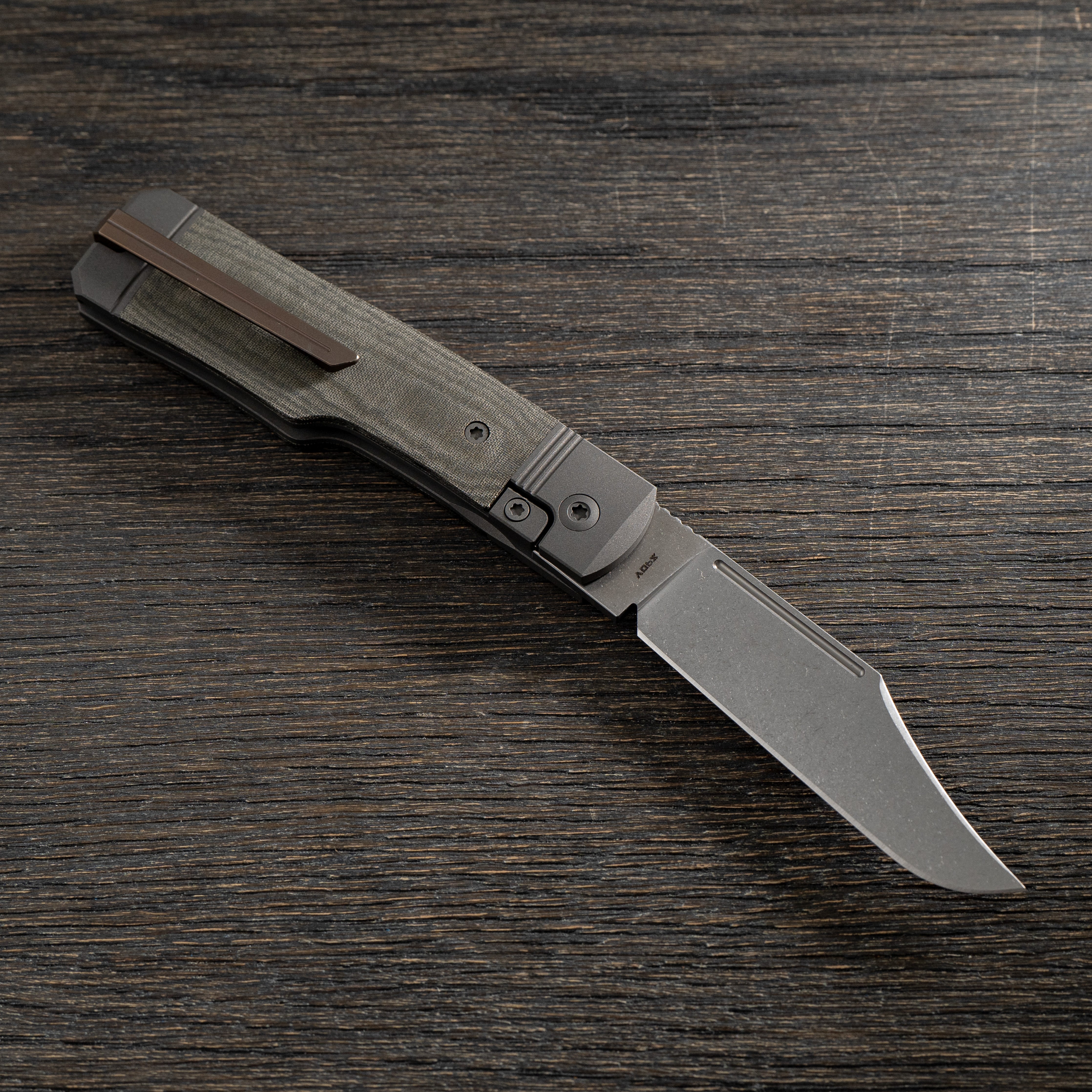 Gunslinger Jack - Green Linen Micarta Stonewash