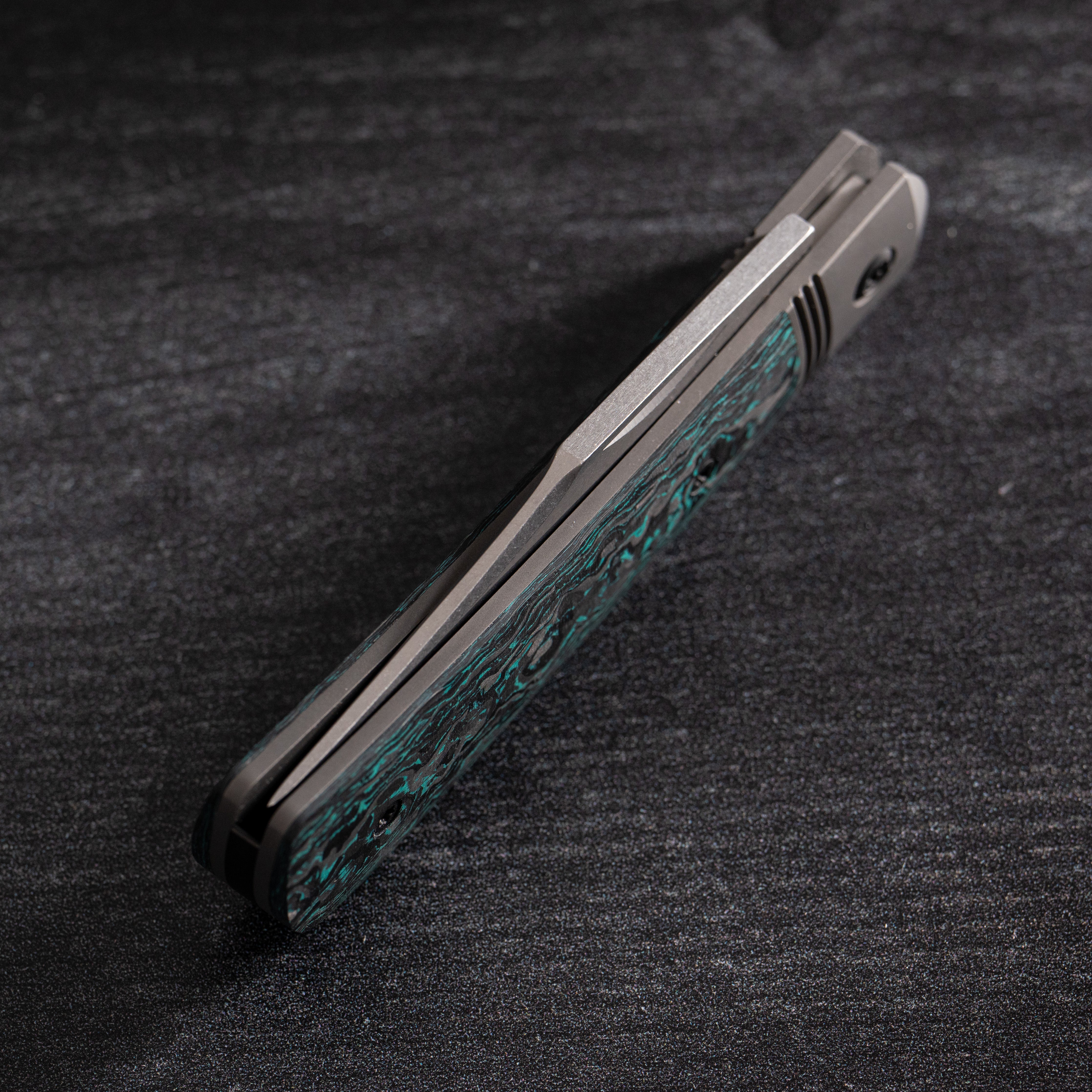 Benny's Clip - TechnoCarbo Teal Stonewash