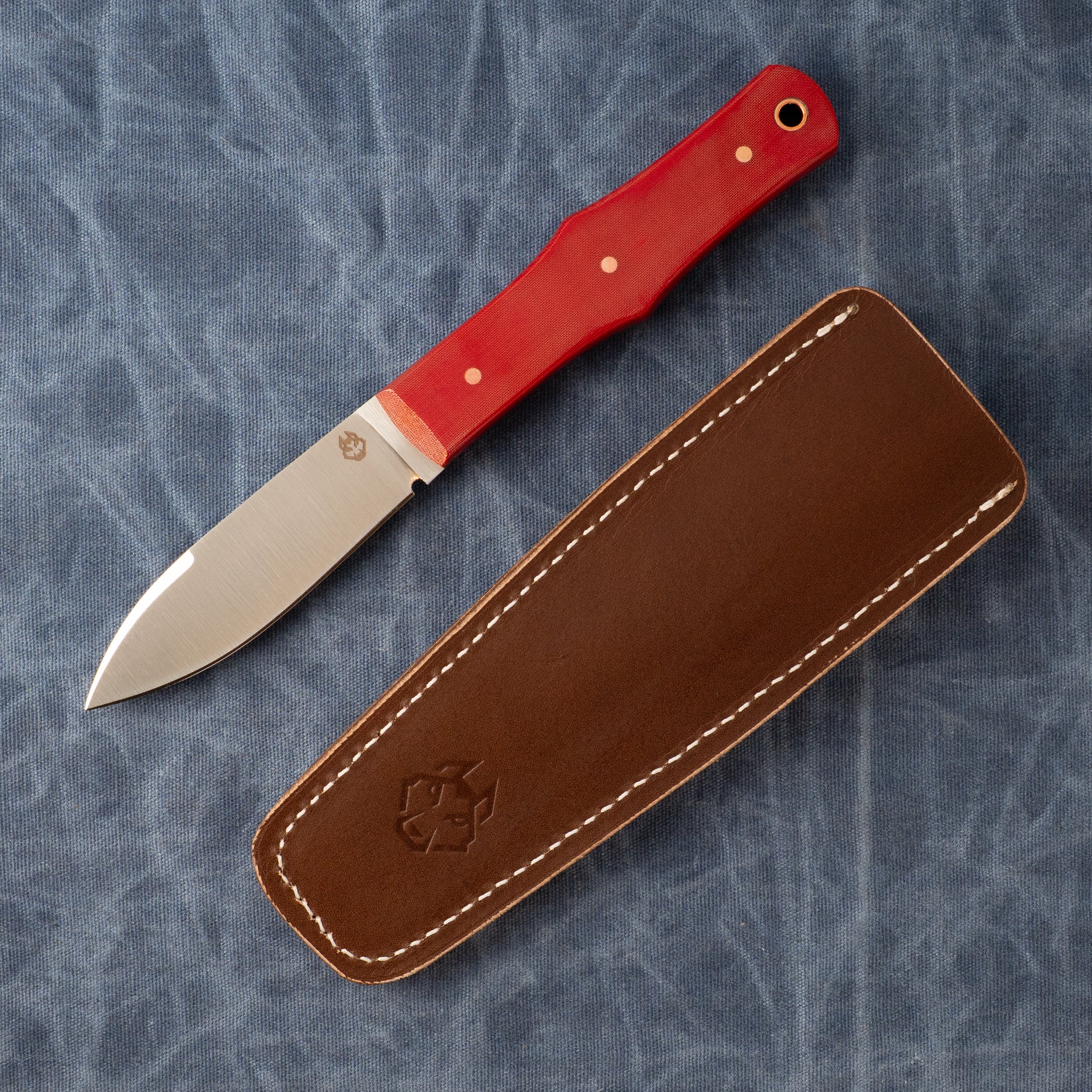 Vampire Hunter Mainline - Red Linen Micarta