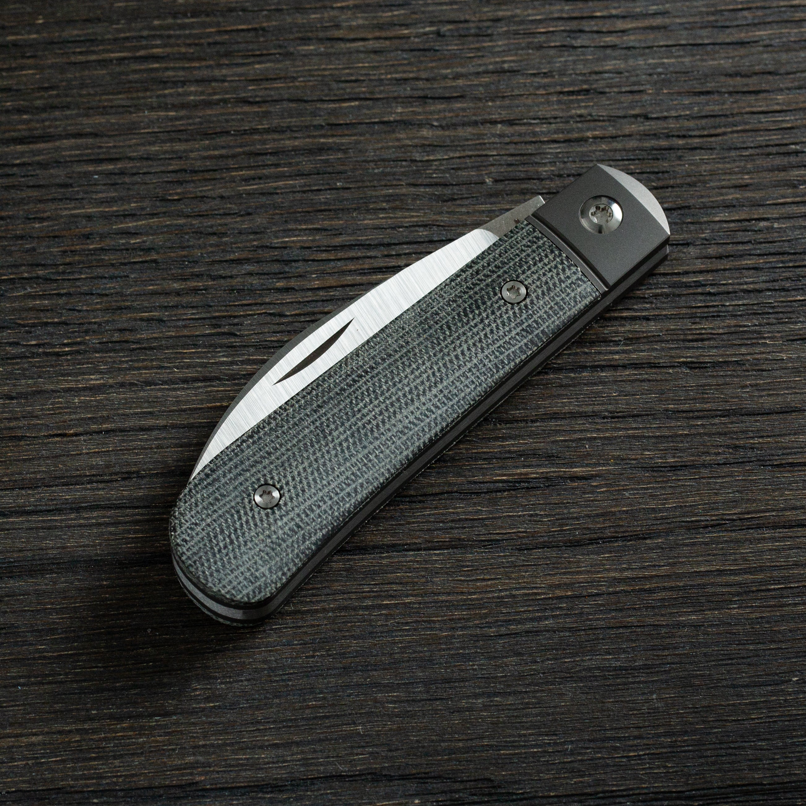 Laid Back Jack - Black Canvas Micarta